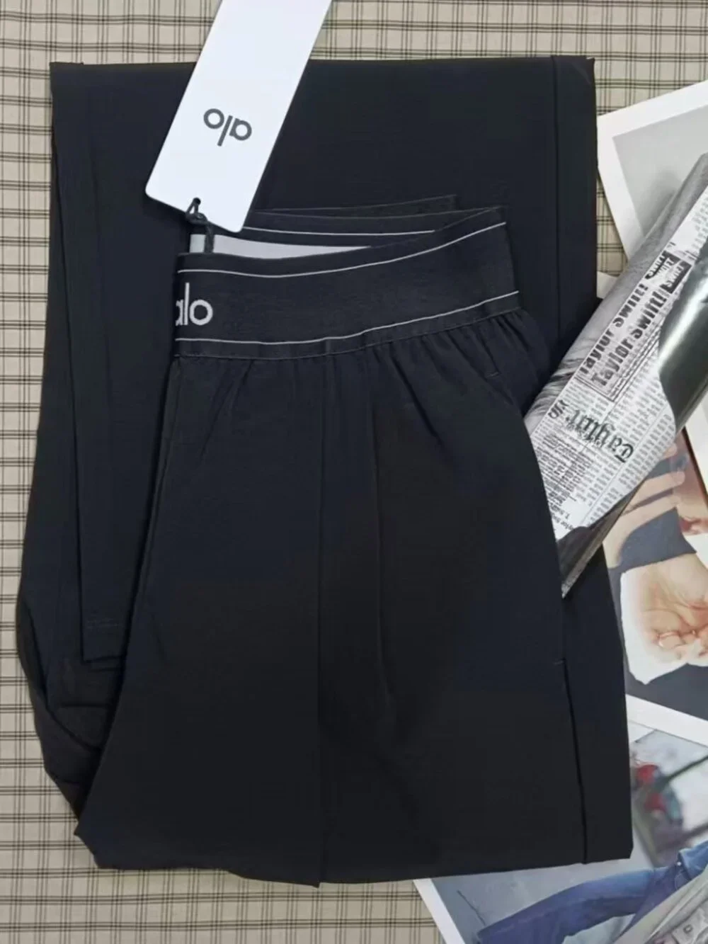 NWT 🍉Alo Yoga Suit Up Wide-Leg Pants (Regular) Premium Casual 🍋